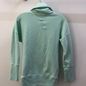lululemon athletica Tops - Lululemon green cowl neck pullover, sz 4, 69167 lululemon athletica Tops - Lululemon green cowl neck pullover, sz 4, 69167